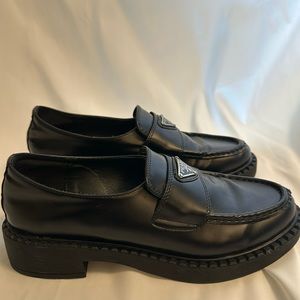 Prada loafer men size 41